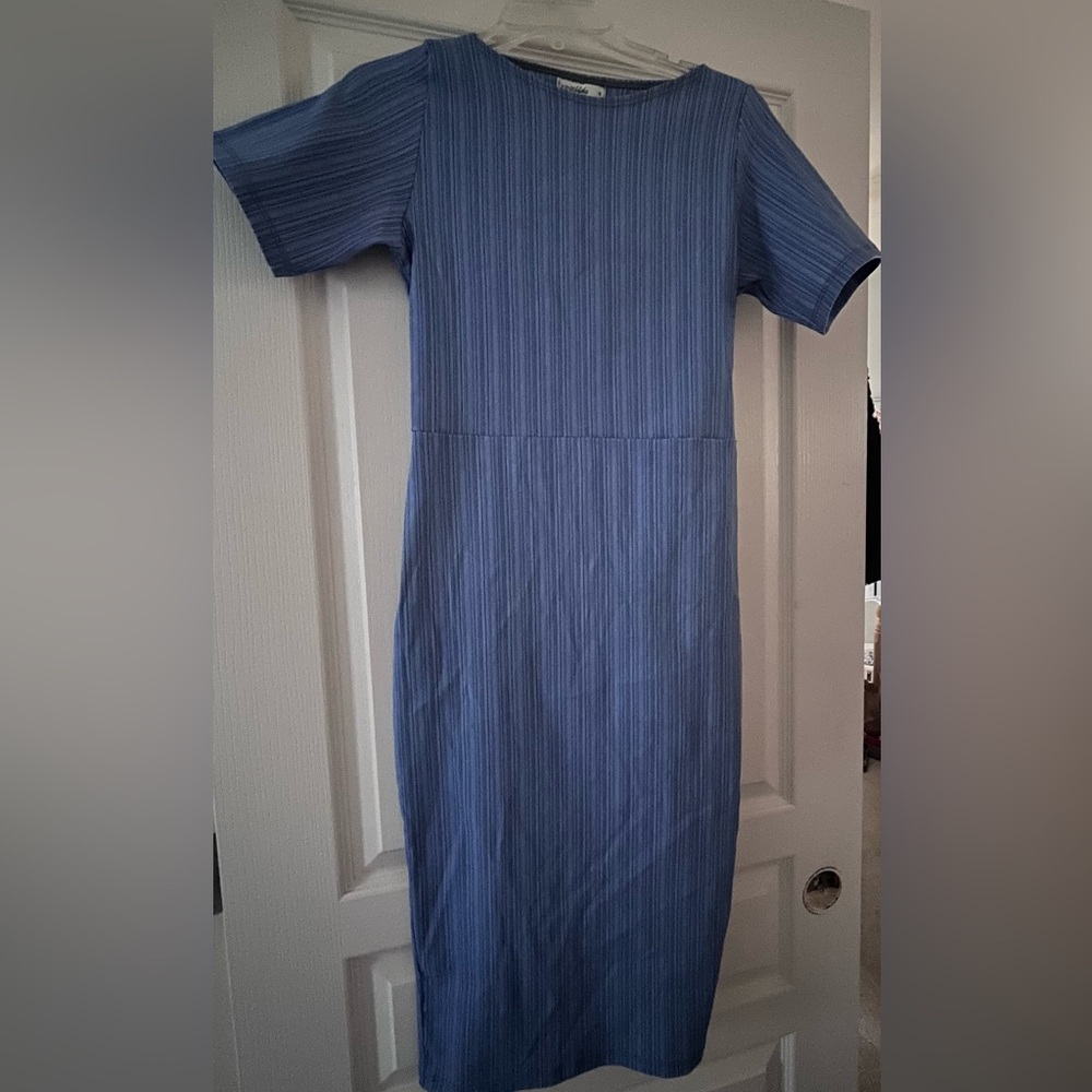 Junie Blake striped short sleeve midi dress, size S, lots of stretch
